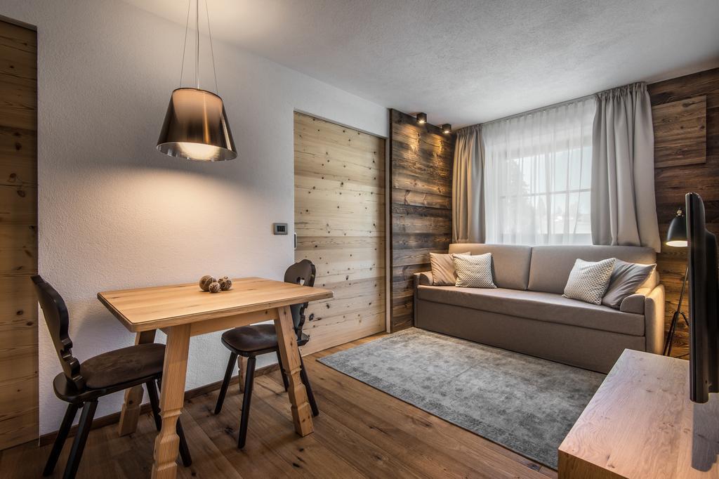 Chalet Prades Dolomiti Lodges La Villa  Phòng bức ảnh